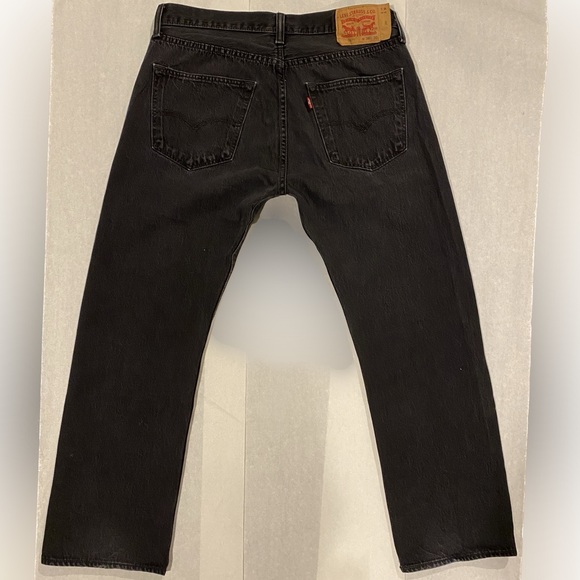 Levi’s 501 Men’s Jeans W36 L30 - Picture 2 of 4
